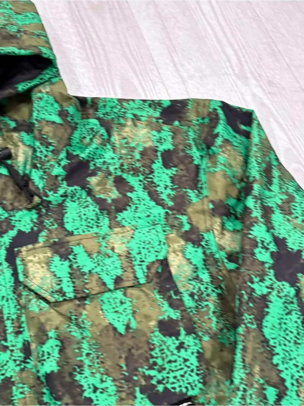 The North Face Mountain Parka / Utility Jacket (Green Camo) Size XL